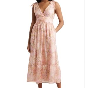 NWT ..Lulu's Stella Floral Organza Midi Dress... Size Medium